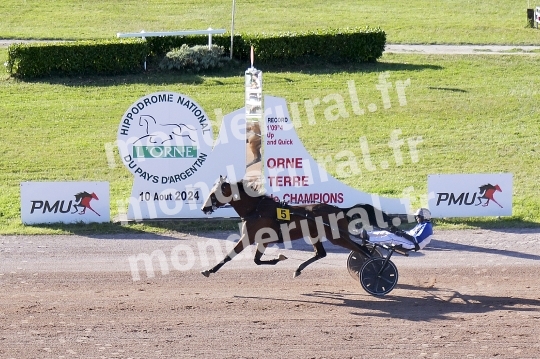 COURSES A ARGENTAN 10-08-2024