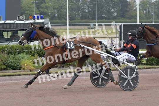 OVALIE BOURBON